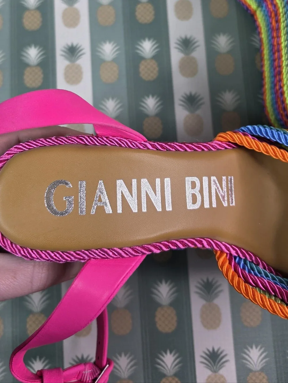 Gianni Bini eye catching
